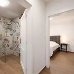 Royal Oak With Private Parking Appartement *
