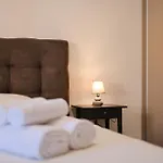Appartement Royal Oak With Private Parking