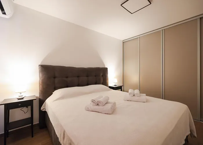 Royal Oak With Private Parking Zadar